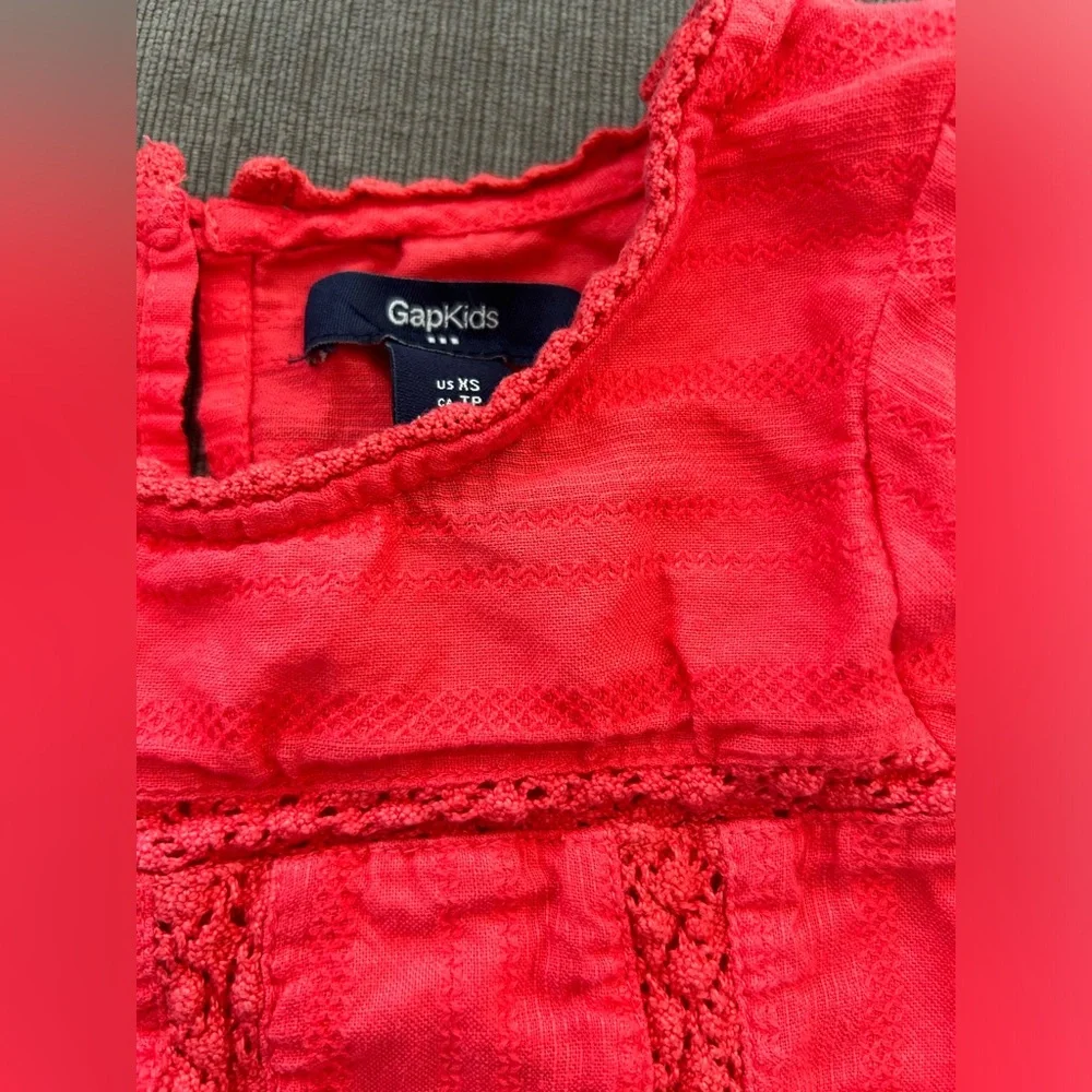 GAP Kids Cotton dress with crochet Lace detail Girls XS